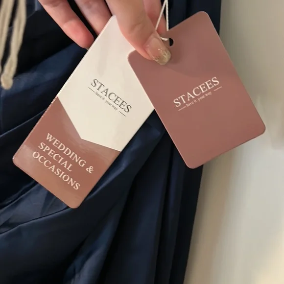 Dark blue satin formal dress with slit on side (size small) - Picture 5 of 5